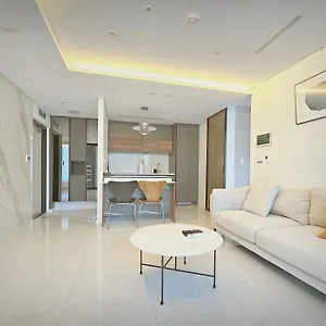 Uh Flat The Seocho Apartment